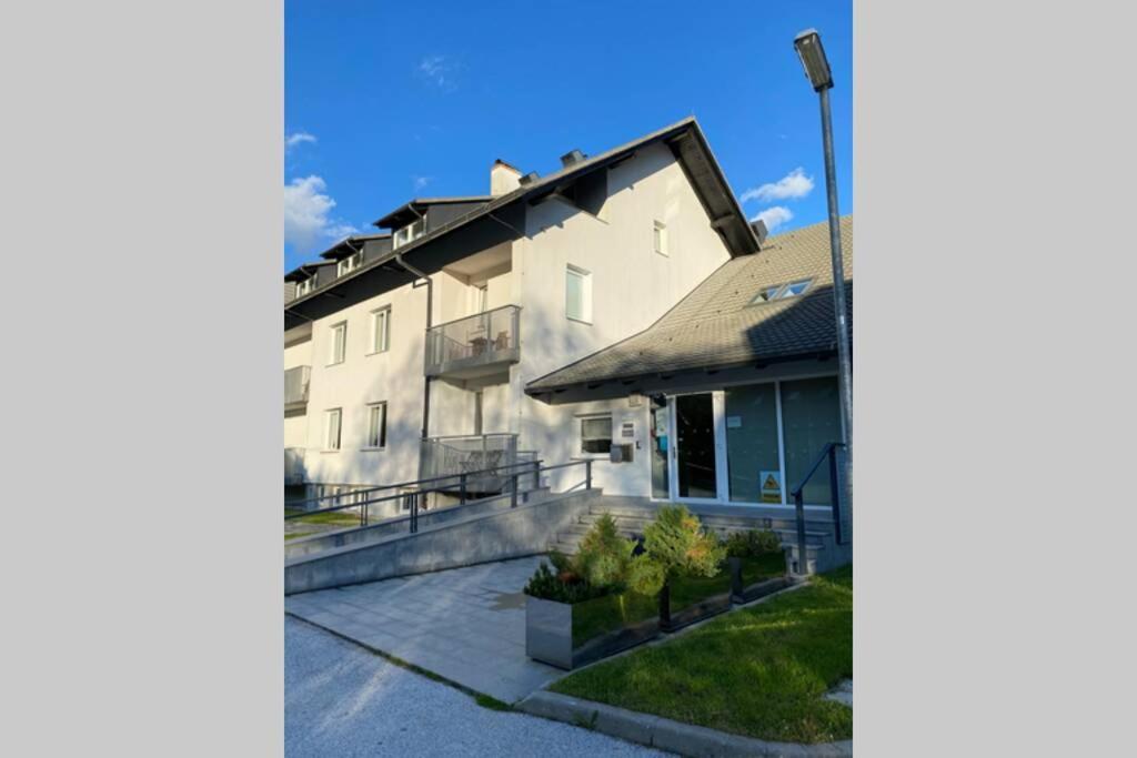 Apartma Rozi Lejlighed Kranjska Gora Eksteriør billede